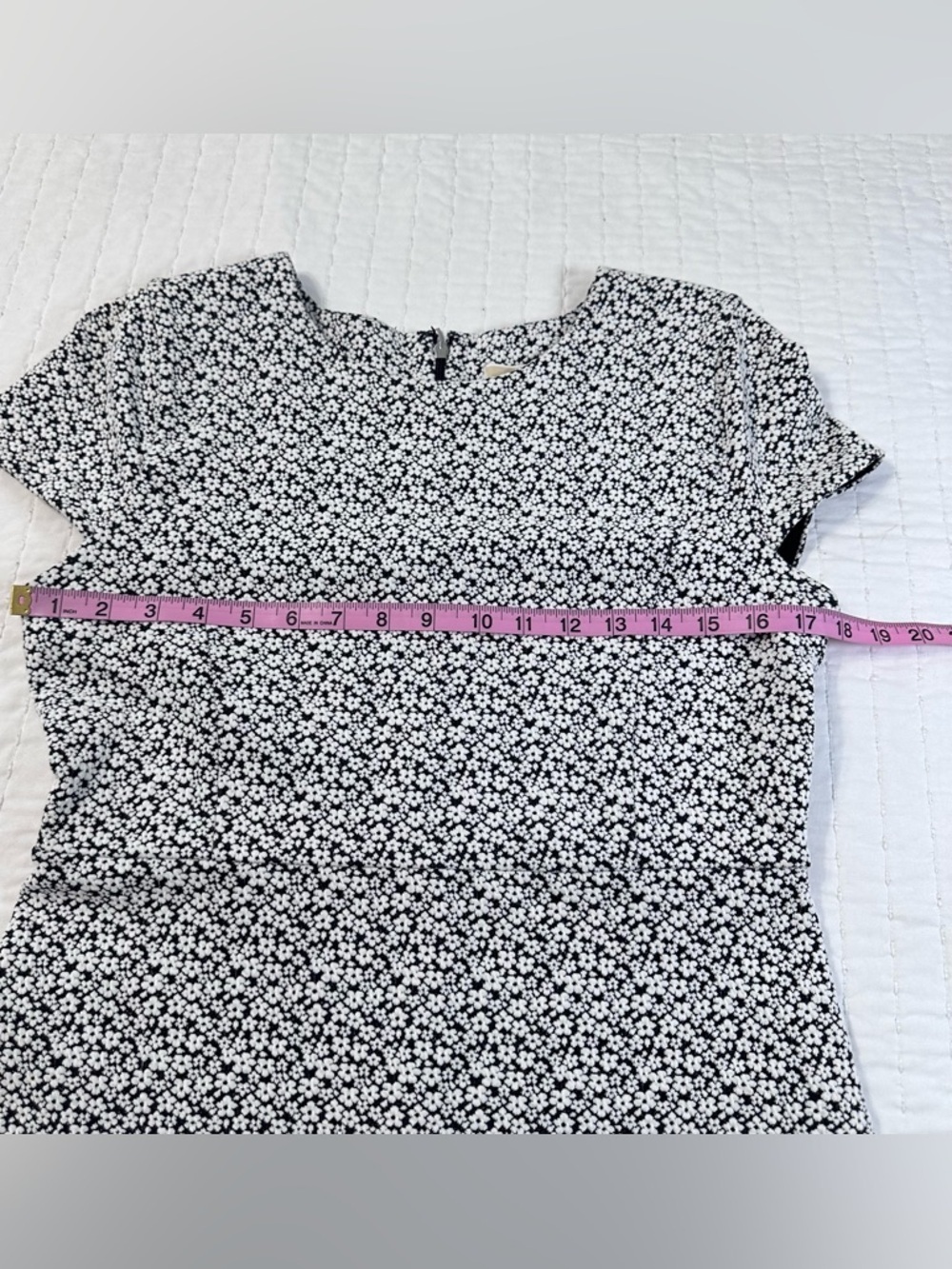 Michael Kors White and Black Floral Jacquard Print Cap-Sleeve Fit & Flare Mini M - Picture 6 of 14